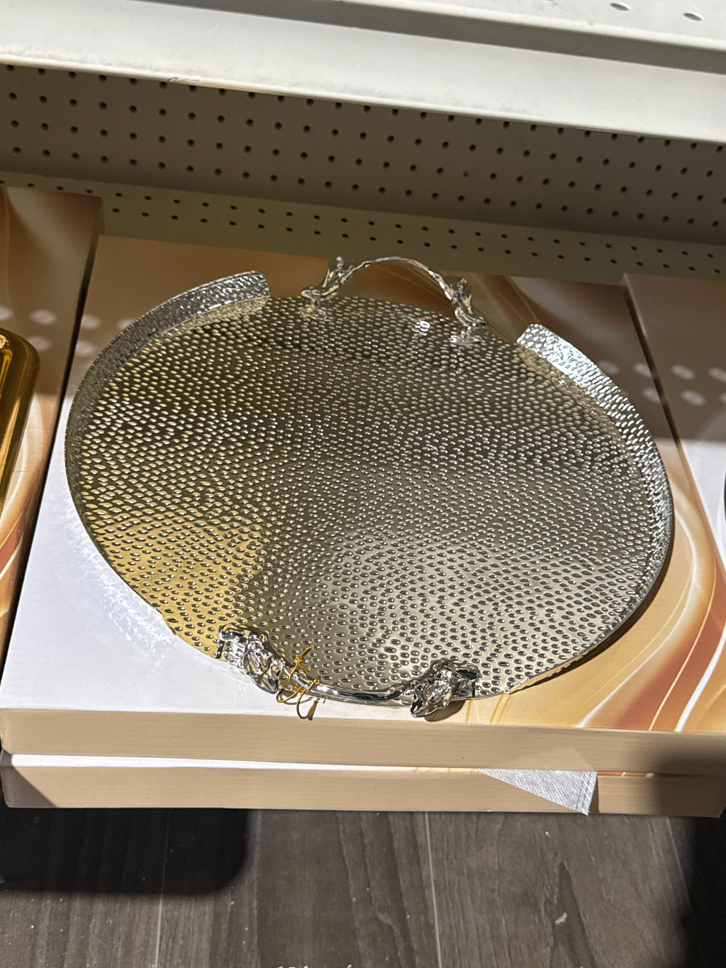 Luxury Hammered Silver Serving Tray – PremiumDecorative Tray with Handles(Rectangular,Oval,Round)