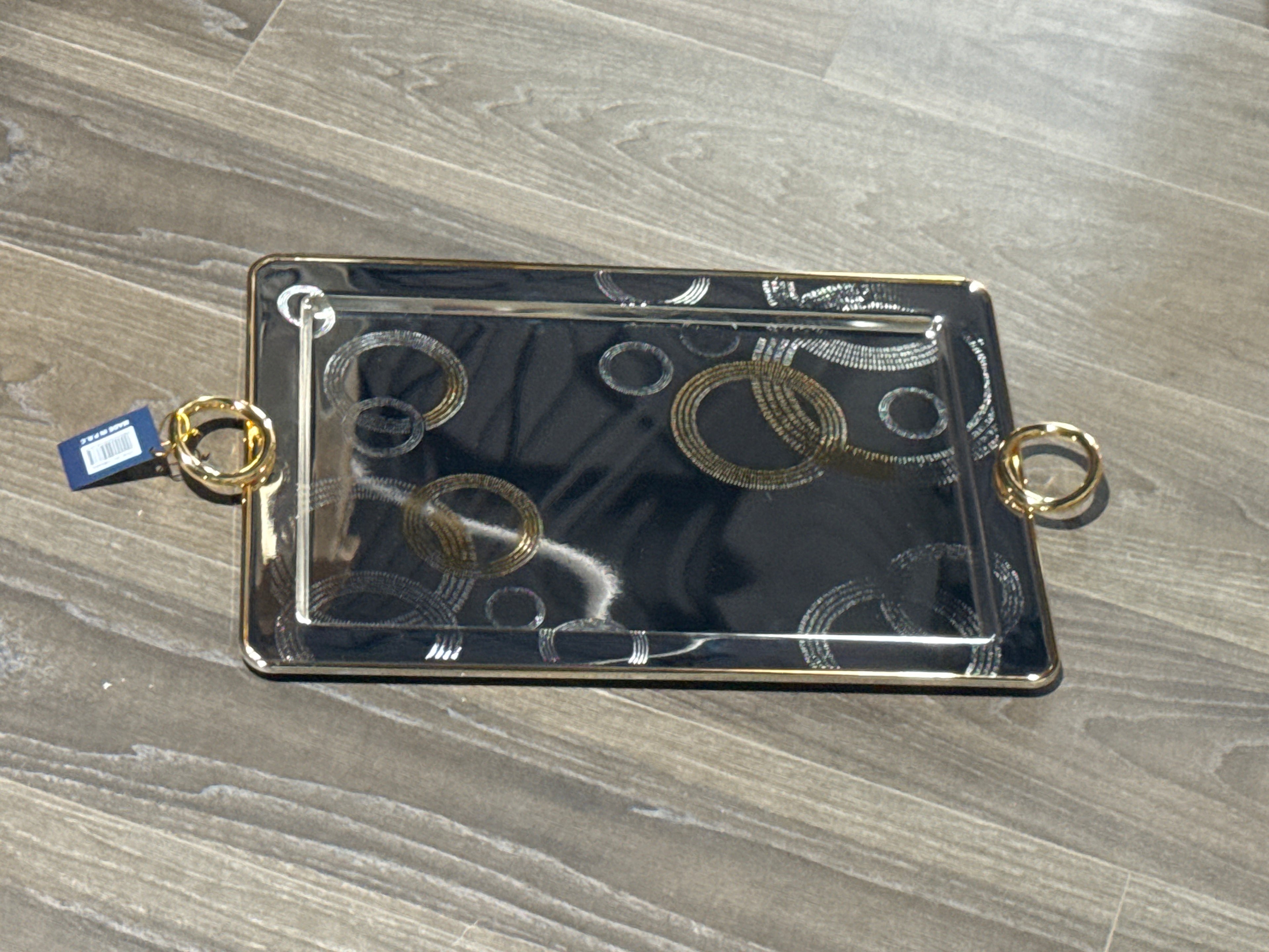 Luxury Modern Gold Serving Tray – Minimal Rectangle Design
