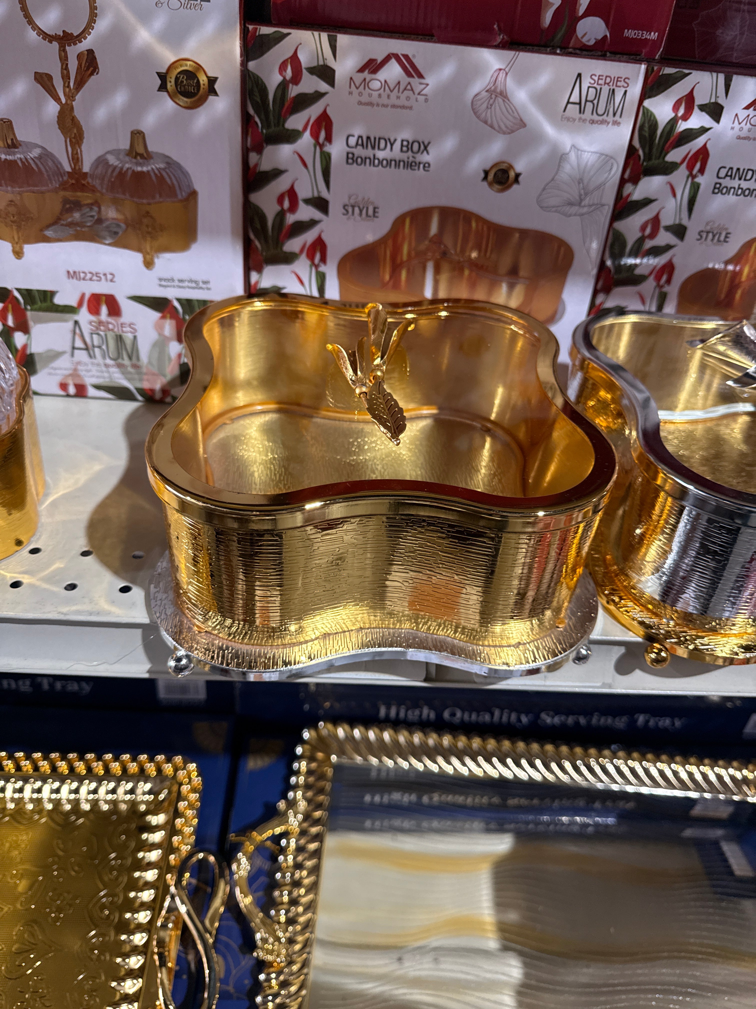 Arum Series Luxury Gold Serving Bowl with Lid – Premium Decorative Dish
