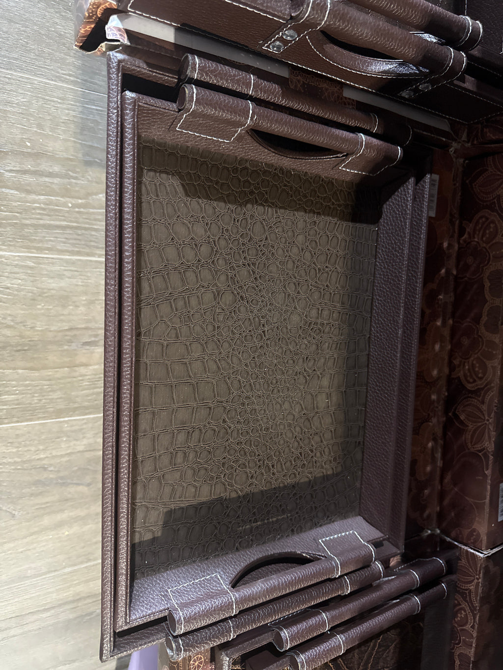 Momaz Crocodile Texture Luxury Serving Tray Set – Premium Leatherette Decorative Trays
